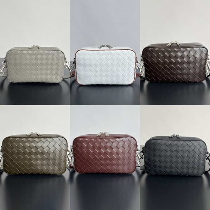 bottega veneta small intrecciato camera bag #755923
